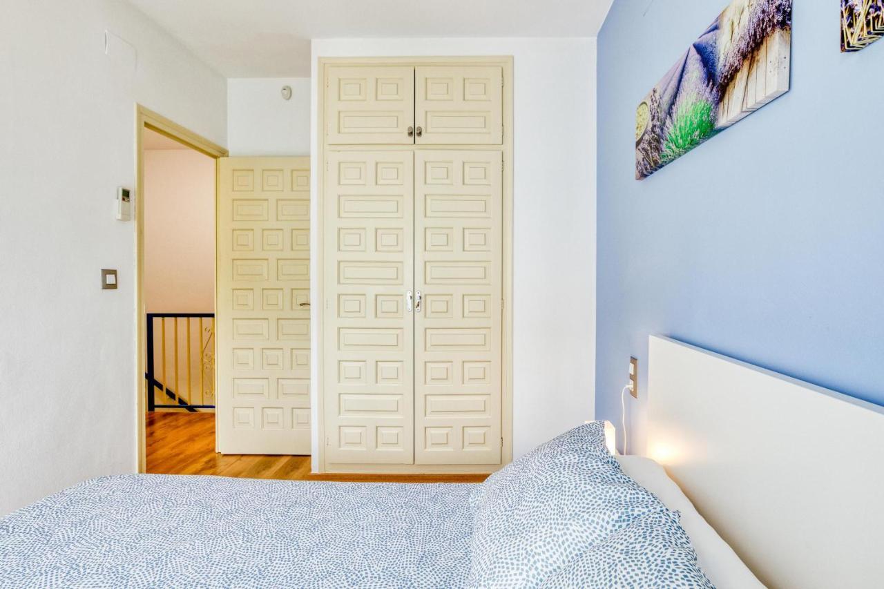 Apartamento Roses Victor Exterior photo